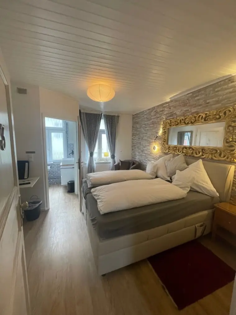 Doppelzimmer mit Balkon Detail